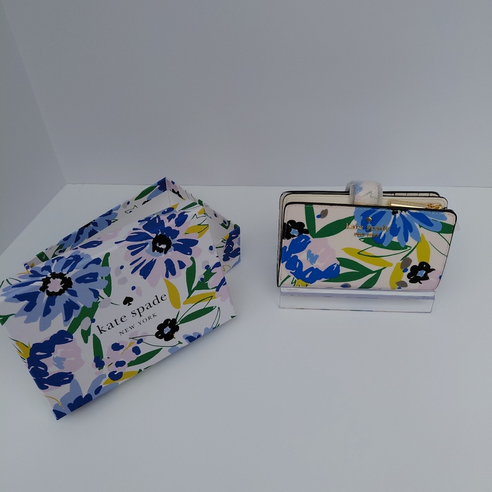 Kate Spade Madison Floral Medium Bifold Wallet  New in Box - Picture 8 of 8